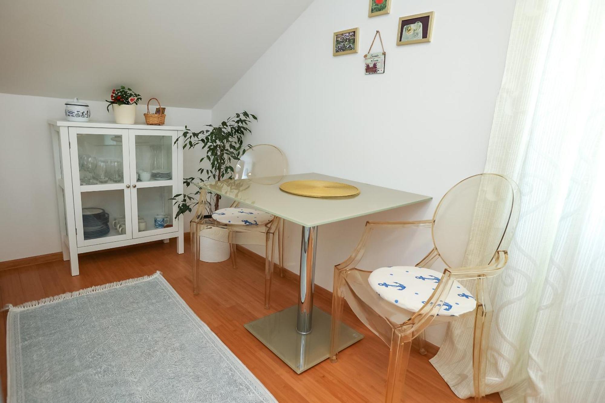Apartamento Z&a With Parking Božava
